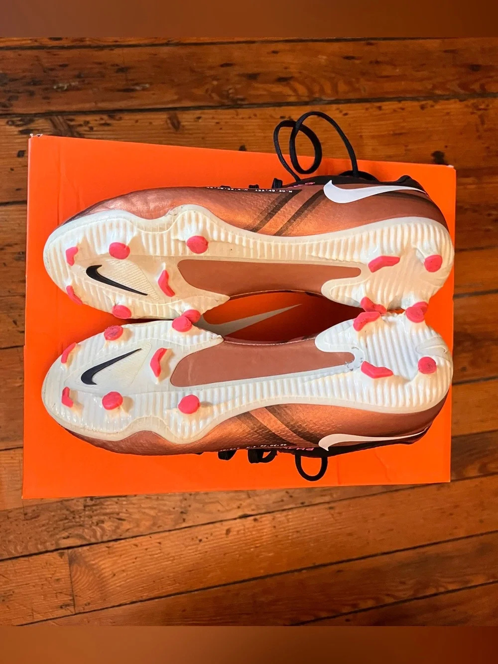 Nike dynamic youth